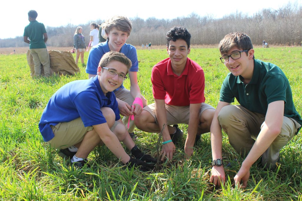 Volunteers Help LandTrust Plant 5,000 Trees